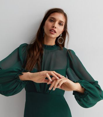 Green chiffon dress with sleeves hotsell