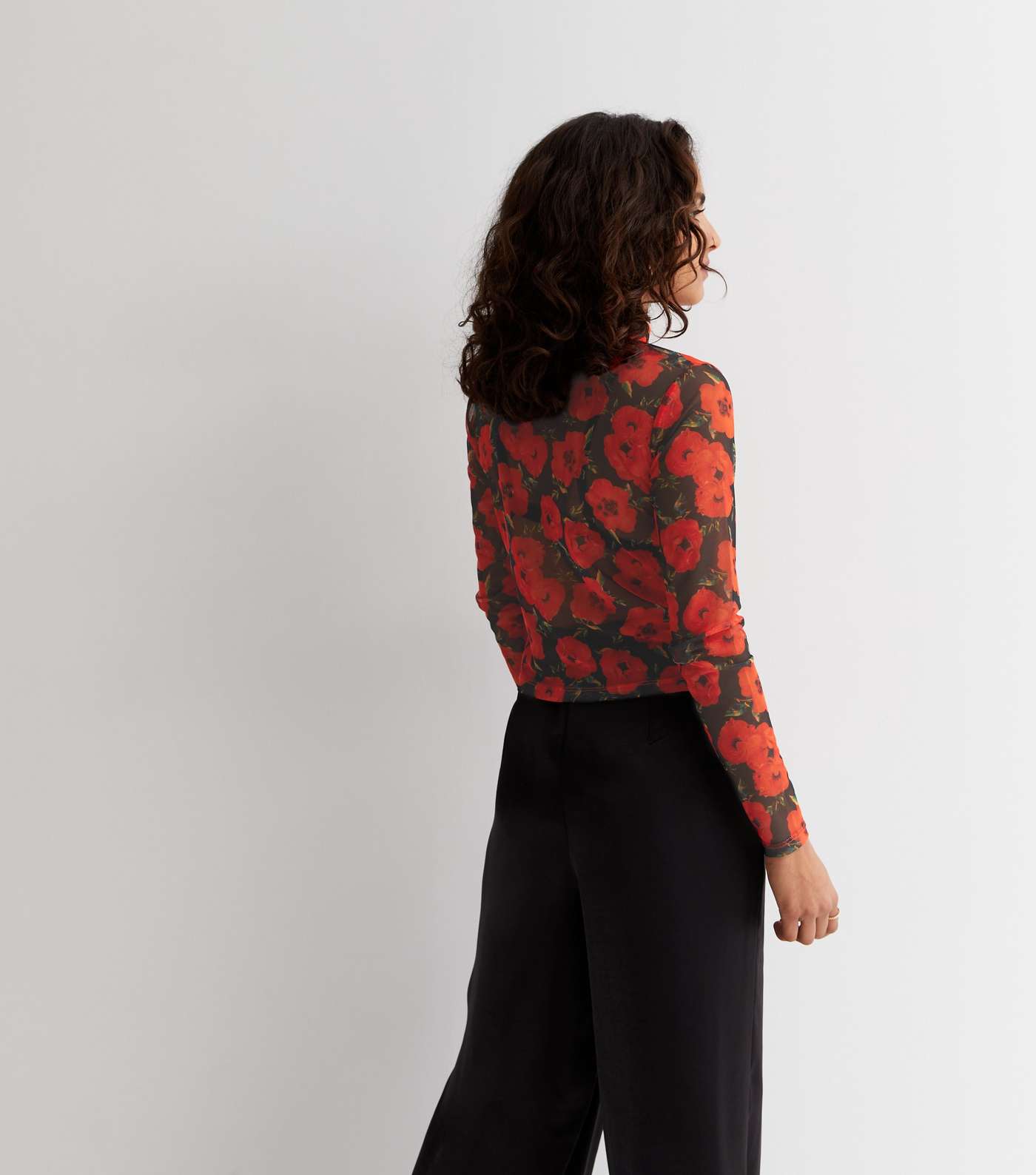 Petite Red Floral Mesh Ruched Long Sleeve Top Image 4