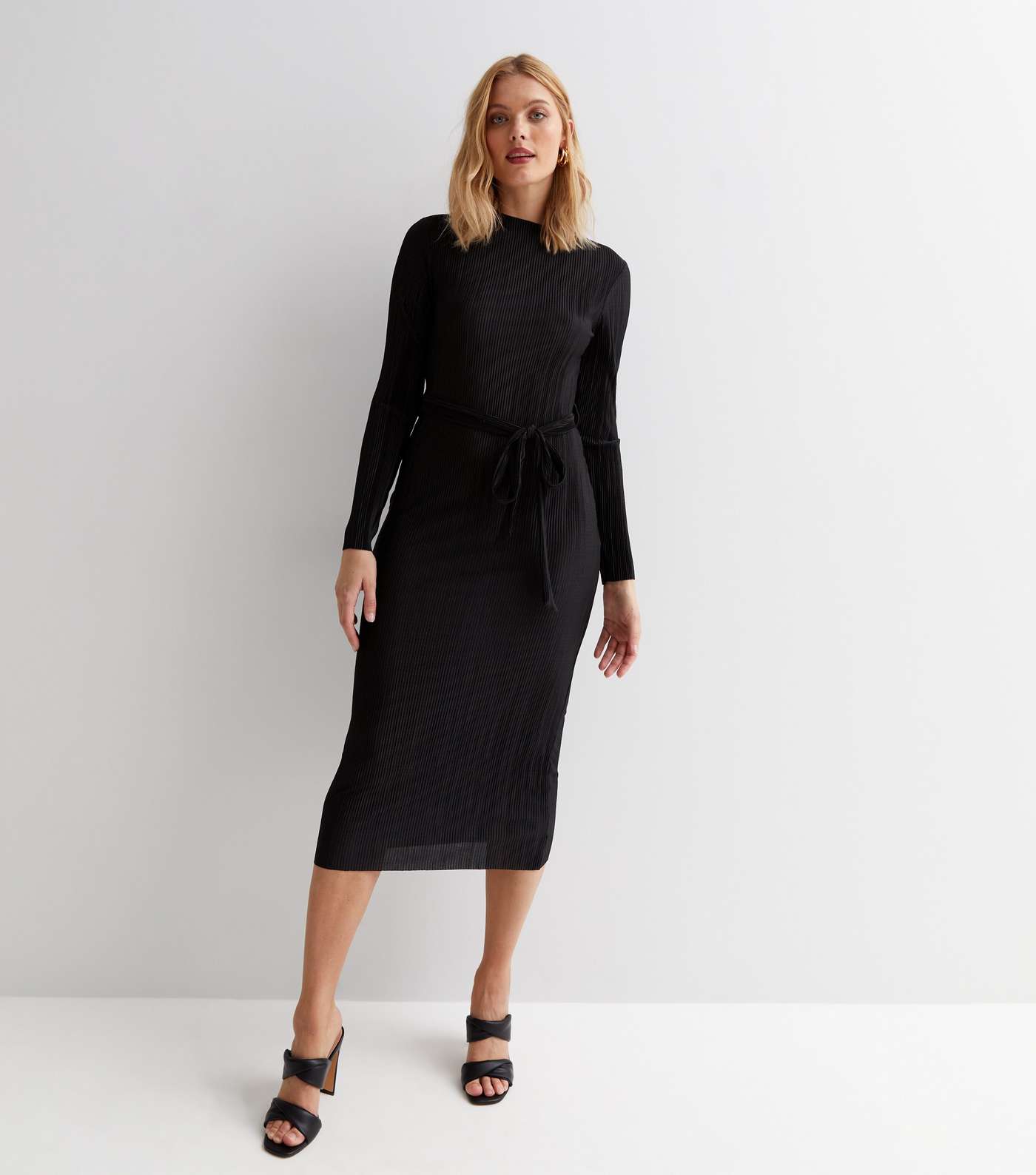 Black Plissé Long Sleeve Belted Midi Dress Image 3