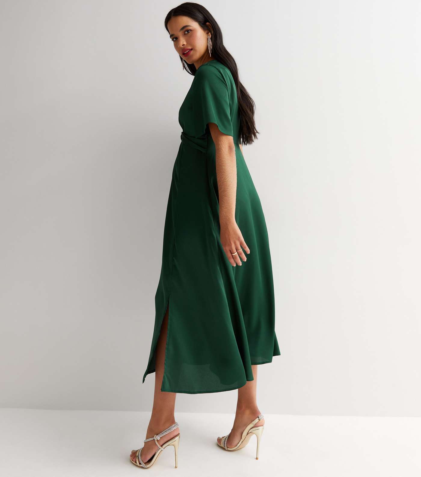 Maternity Dark Green Satin Twist Front Short Sleeve Midi Dress Image 4