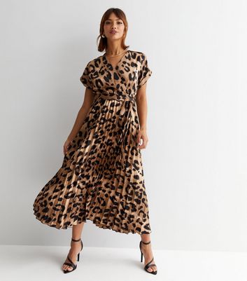 Brown Leopard Print Satin Short Sleeve Pleated Midi Wrap Dress