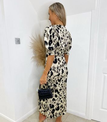 Ax paris off on sale white leopard print dress