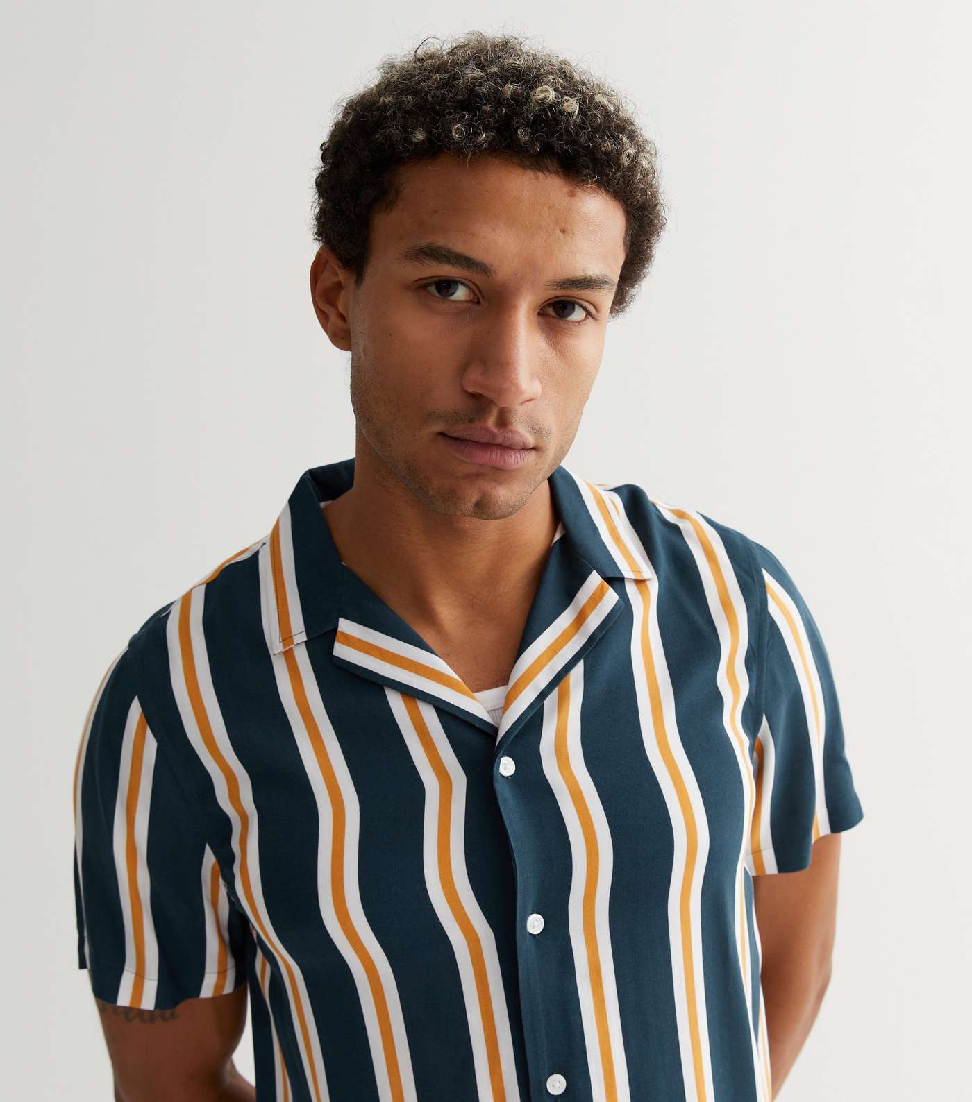 Navy Stripe Revere Collar Short Sleeve Shirt Image 3
