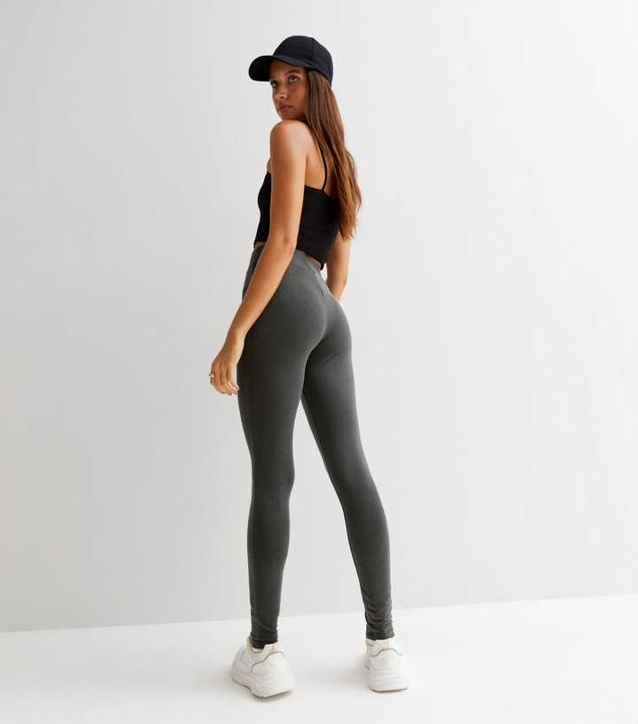 https://media3.newlookassets.com/i/newlook/847202303M3/womens/clothing/loungewear/dark-grey-acid-wash-high-waist-leggings.jpg?strip=true&qlt=50&w=720