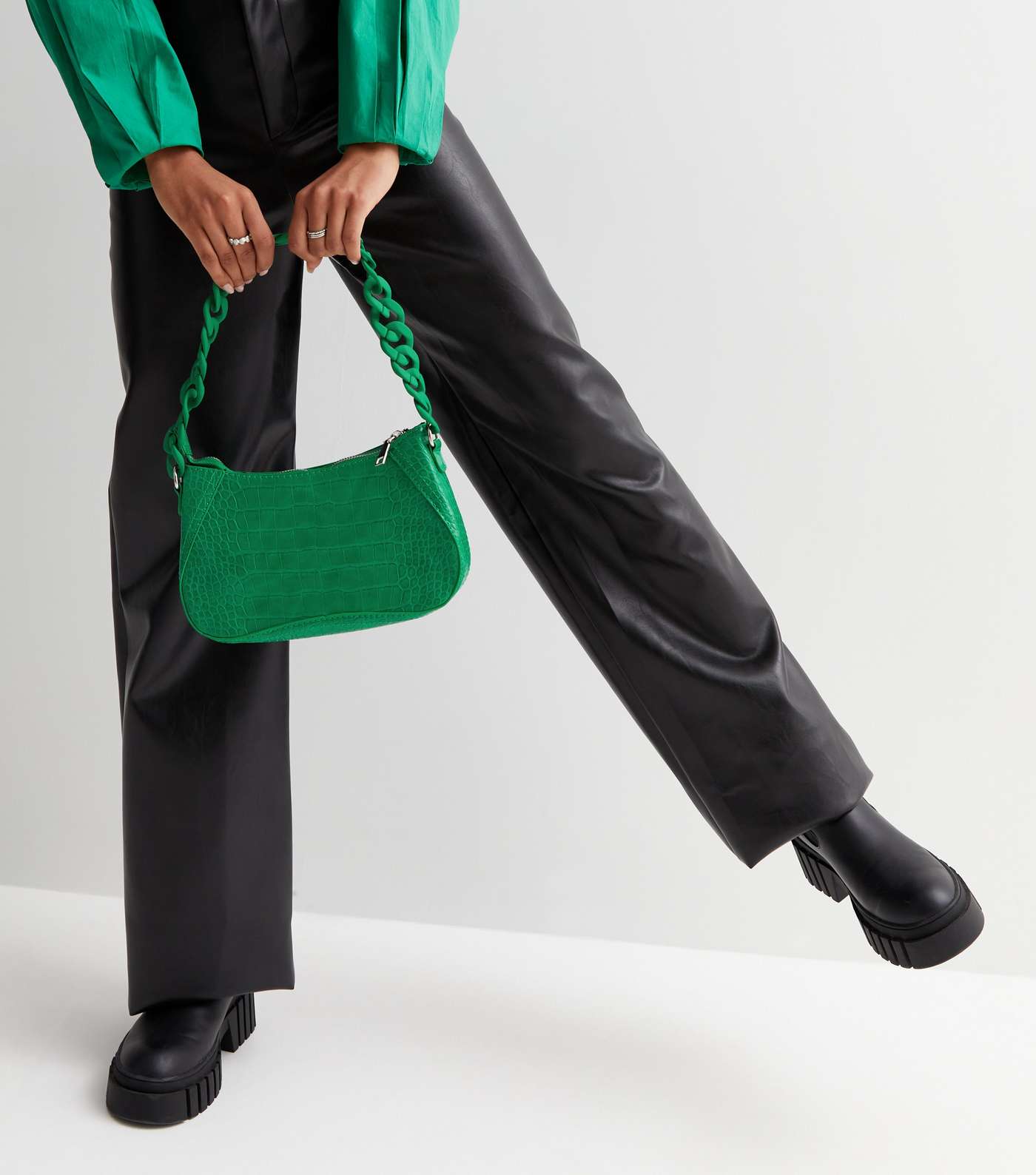 Green Faux Croc Chain Shoulder Bag Image 2