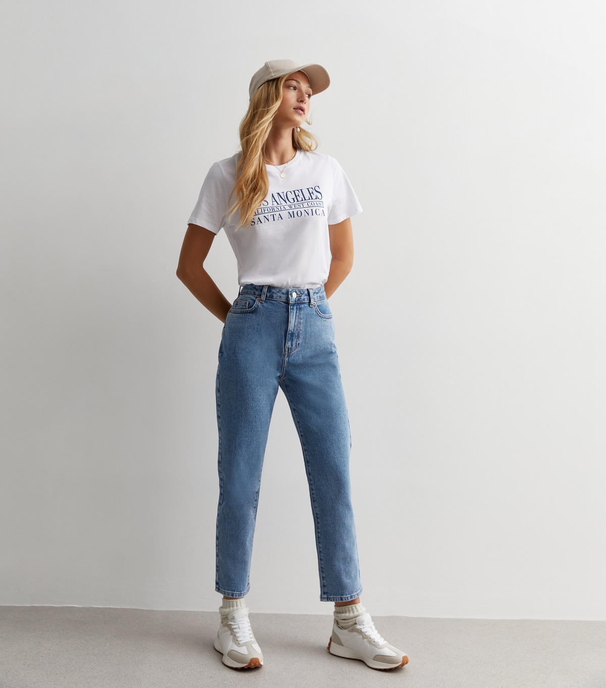 Women's Blue Ankle Grazing Hannah Straight Leg Jeans New Look