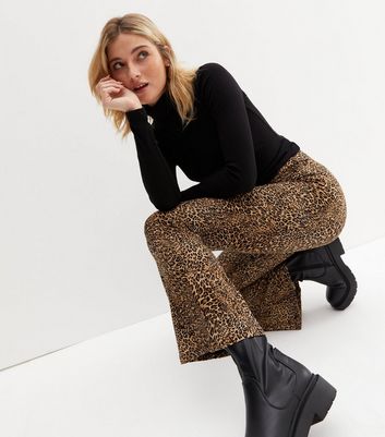 Topshop highwaisted bengaline flared trouser with side splits in camelBrown