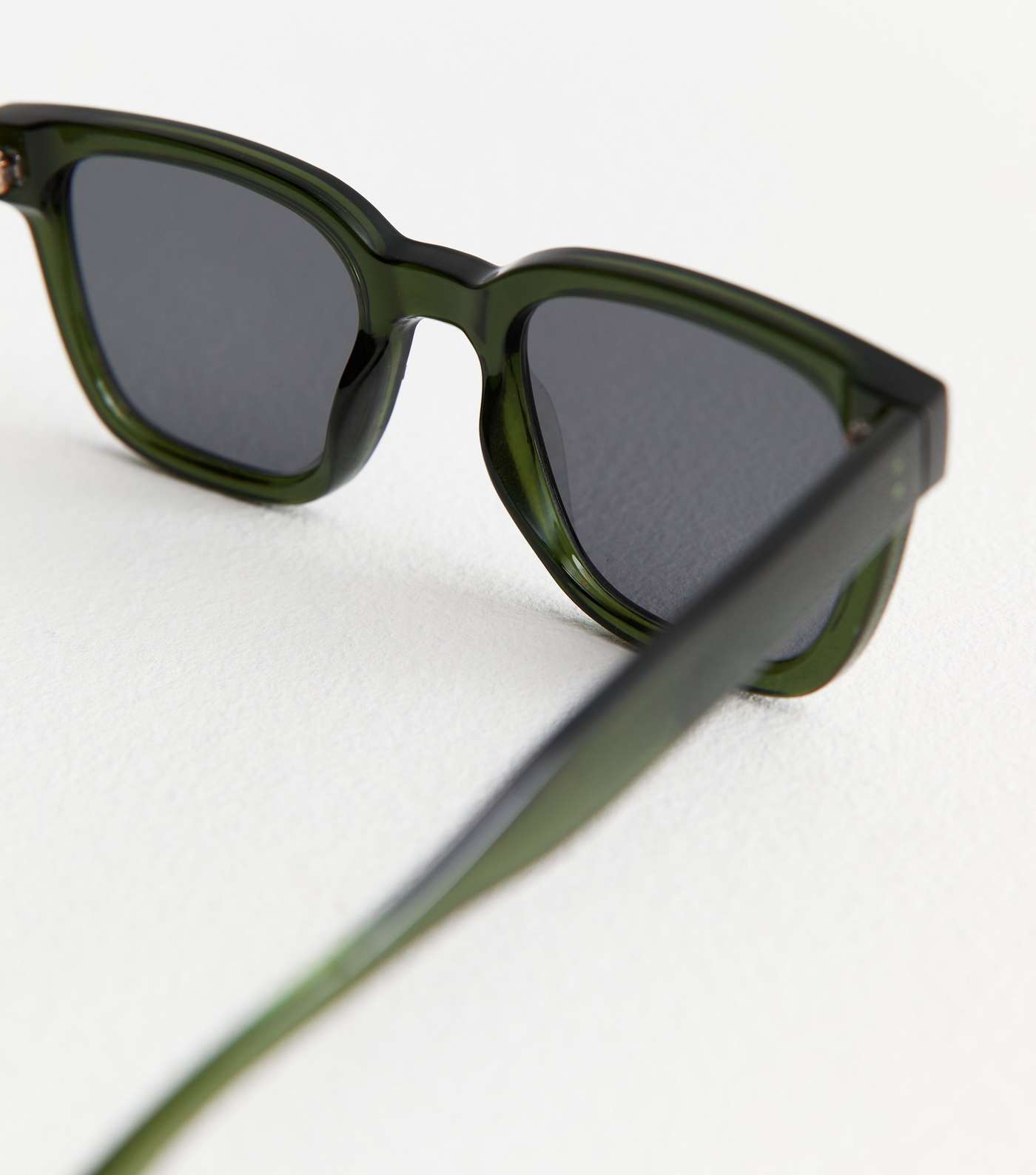 Green Square Frame Sunglasses Image 4