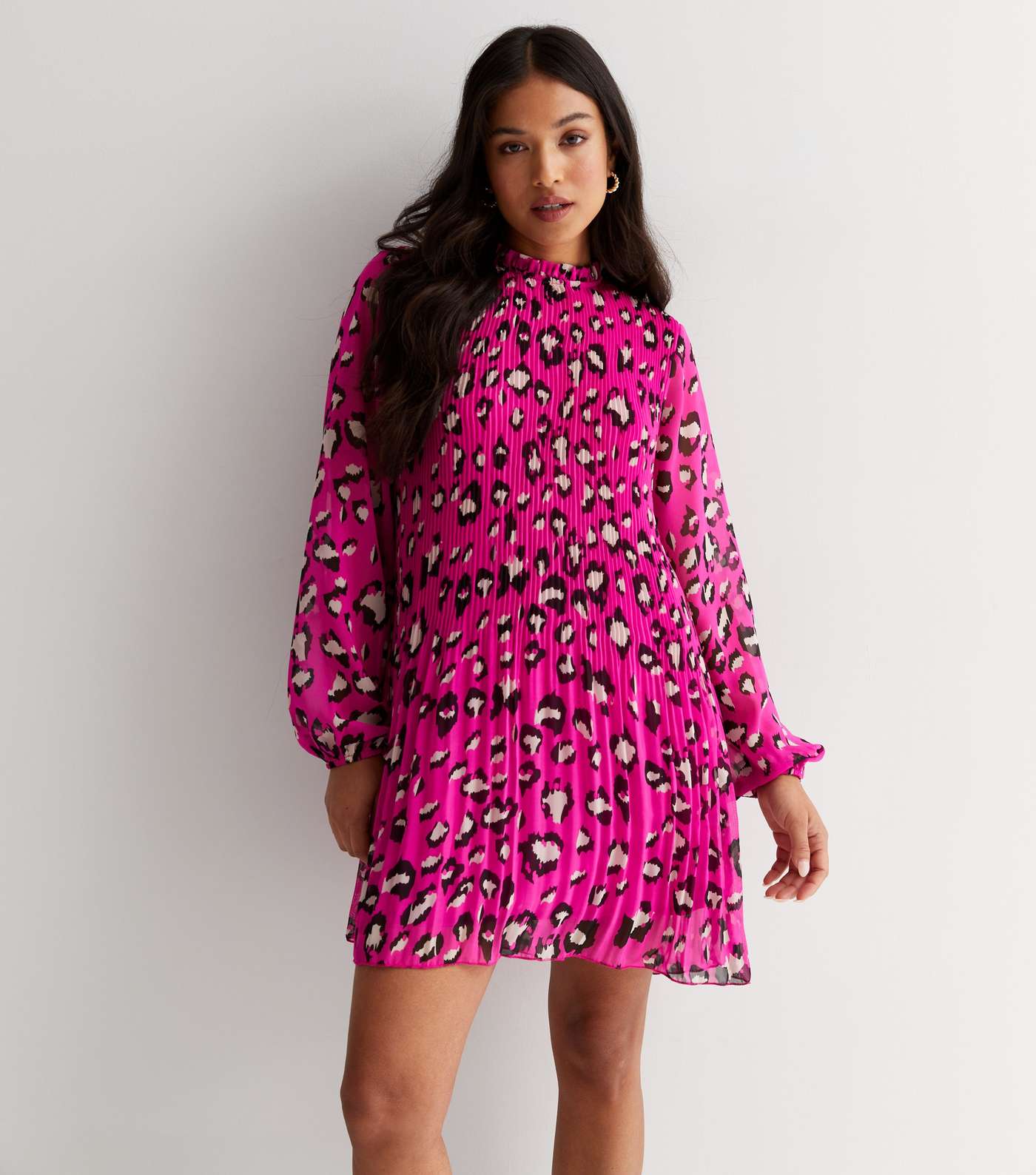 Petite Pink Leopard Print Chiffon Pleated Mini Dress Image 2