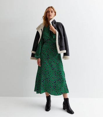 Gini London Green Leopard Print Twist Midi Dress New Look