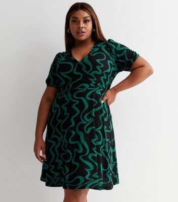 Curves Black Swirl Short Sleeve Mini 