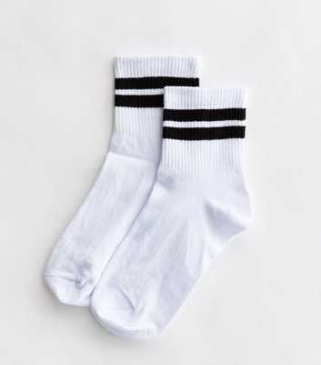 White Ribbed Stripe Tube Socks