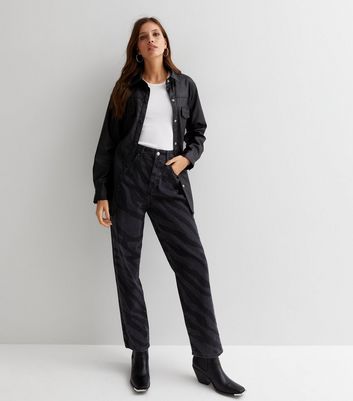 Black straight leg 2024 high waisted jeans