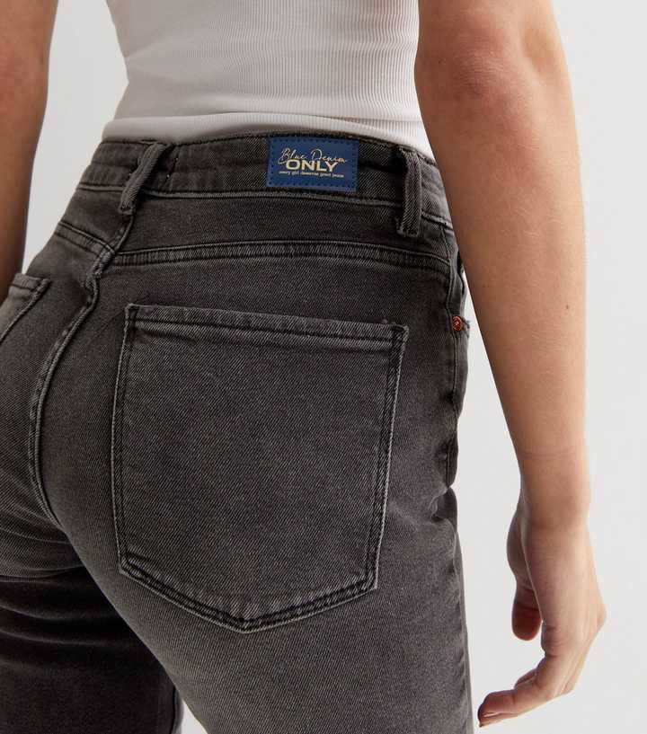 https://media3.newlookassets.com/i/newlook/850323103M2/womens/clothing/jeans/only-dark-grey-stretch-high-waist-straight-leg-jeans.jpg?strip=true&qlt=50&w=720