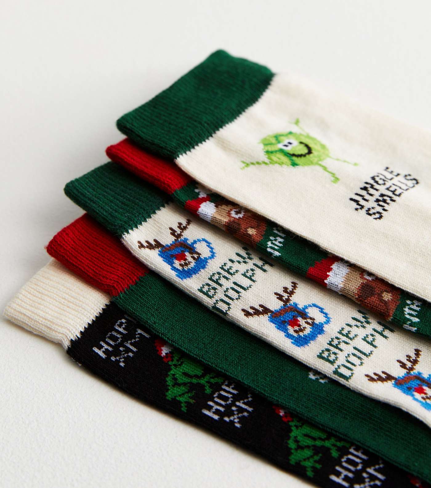 5 Pack Dark Green Black and White Mixed Christmas Socks Image 3