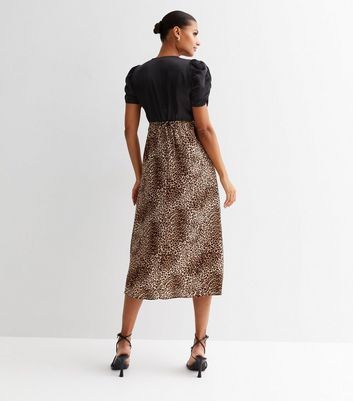 Leopard print midi skirt v neck hotsell