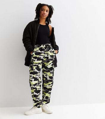 Girls Green Camo Cargo Cuffed Trousers New Look