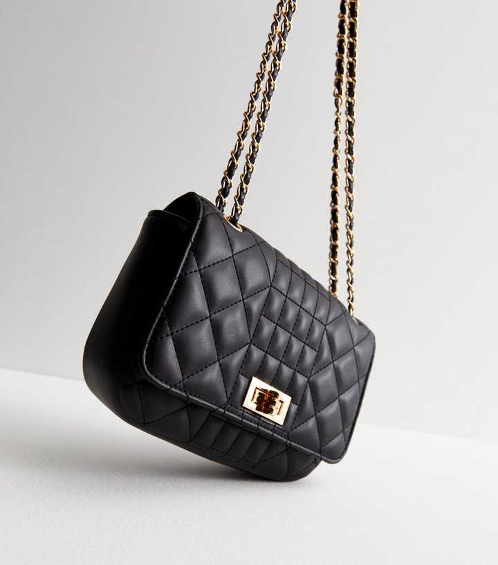 black purse with chain strap
