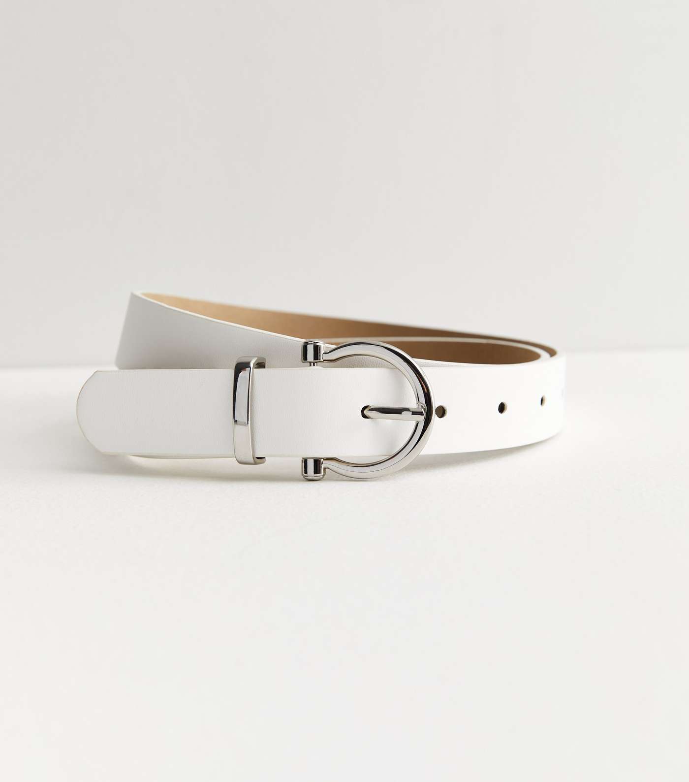 White Leather-Look Buckle Belt