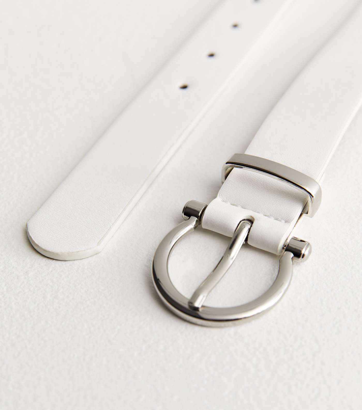 White Leather-Look Buckle Belt Image 3