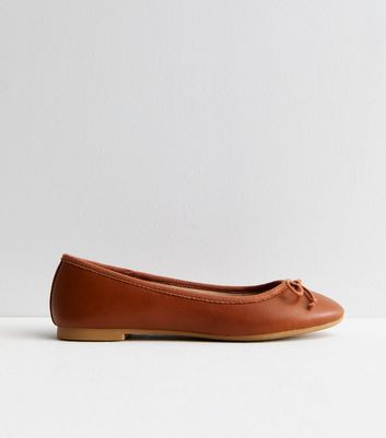 Tan shop ballerina pumps