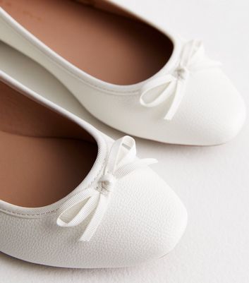 Ladies white sale ballerina pumps