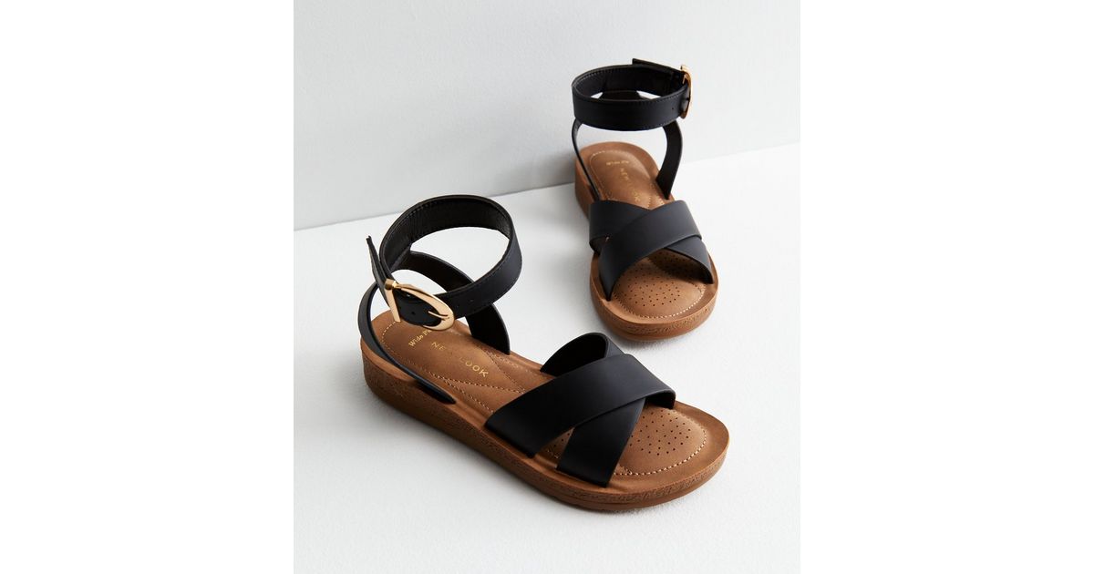 Wide Fit Black Leather-Look Cross Strap Footbed Sandals | New Look