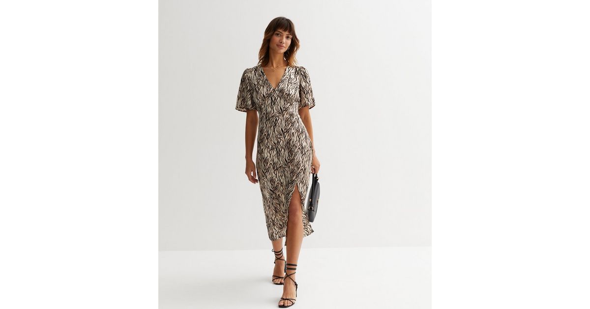 LEOTA Womens Brown Animal Print Flutter Sleeve V Neck Midi Fit + Flare Dress