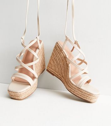 Nude wedge 2025 flip flops