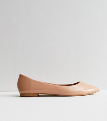 Nude discount ballerina pumps