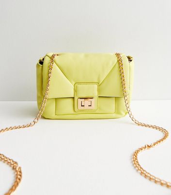 Light Green Leather-Look Quilted Puffer Cross Body Bag | New Look