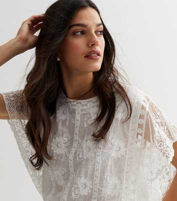 White Mesh Embroidered Short Sleeve Top