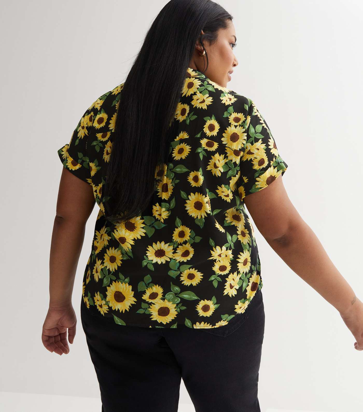 Black Sunflower Short Sleeve Shirt Image 8