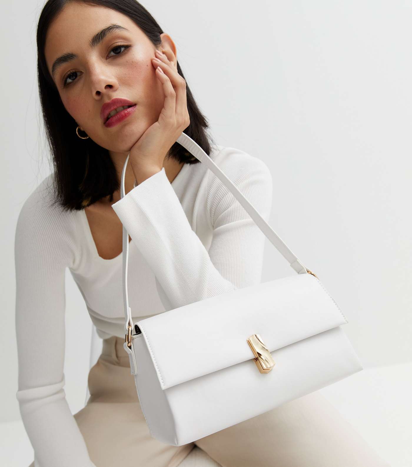 White Leather-Look Twist Lock Shoulder Bag Image 2