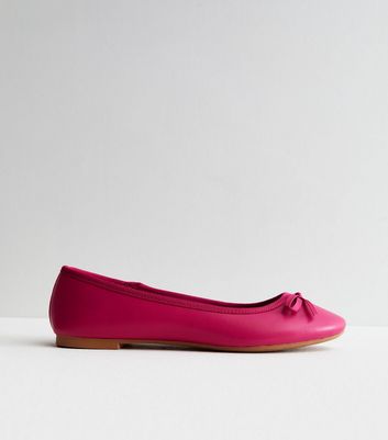 Bright pink flat on sale shoes