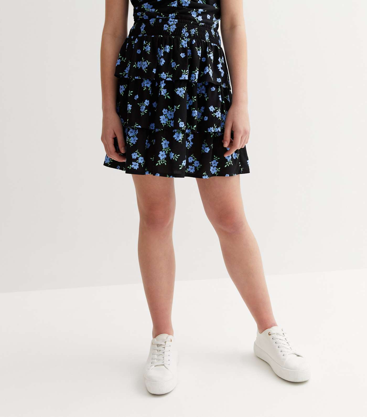Girls Black Floral Shirred Tiered Mini Skirt Image 3