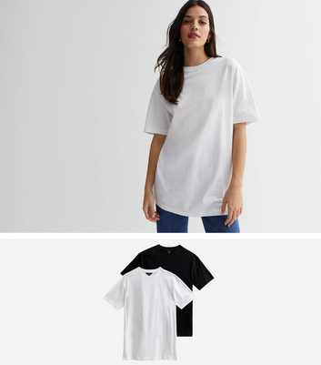 2 Pack White and Black Oversized T-Shirts