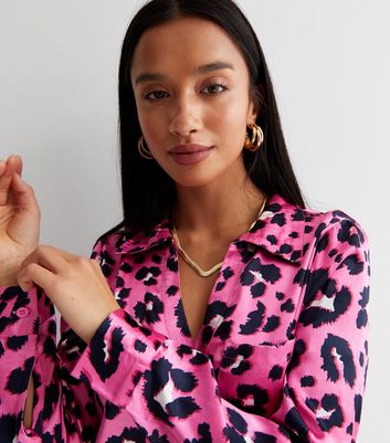 Petite Pink Leopard Print Satin Shirt New Look