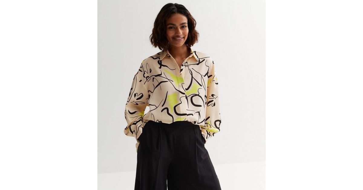 Petite Camel Doodle Print Satin Oversized Shirt | New Look