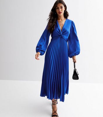 Pleated dress clearance blue