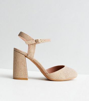 Round toe clearance block heel shoes