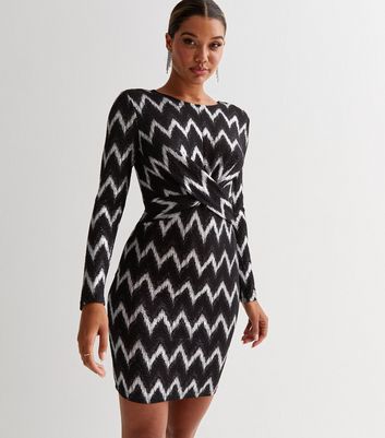 Black and white zig hotsell zag dress