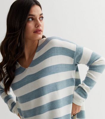 Striped v outlet neck sweater