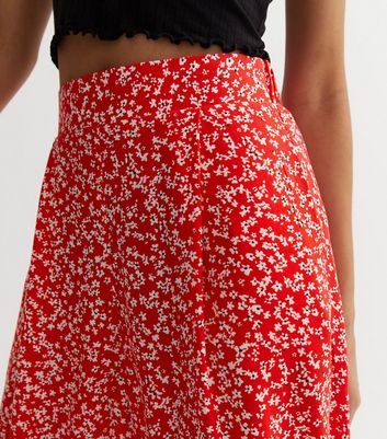 Red Ditsy Floral Wide Leg Crop Trousers New Look