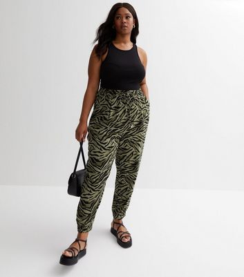 Curves Green Zebra Print Drawstring Joggers New Look