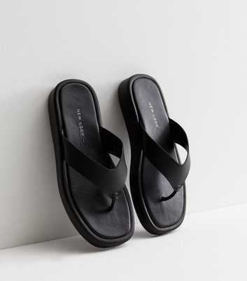 Black Chunky Toe Post Flip Flops