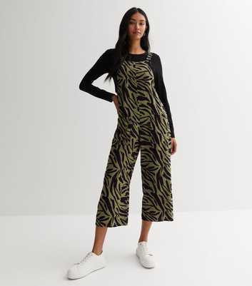 Green Zebra Print Dungaree Crop Jumpsuit
