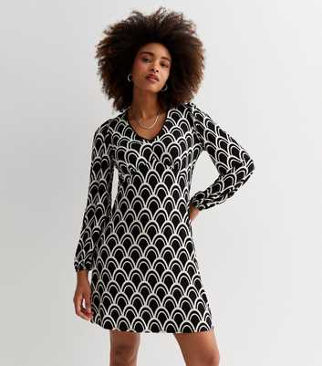 Black Geometric Print Lace Trim Mini Dress