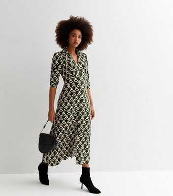 quarter sleeve midi dress