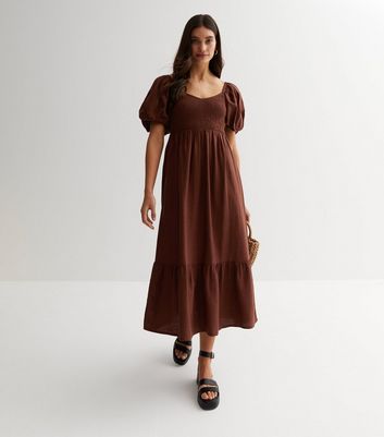 Dark Brown Shirred Sweetheart Puff Sleeve Midaxi Dress | New Look